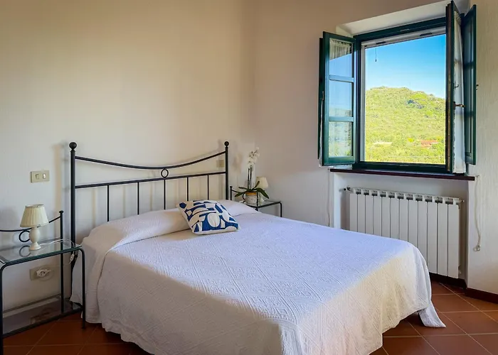 Holiday home Napoleone - Helloelba