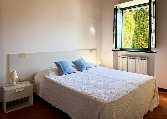 Holiday home Napoleone - Helloelba